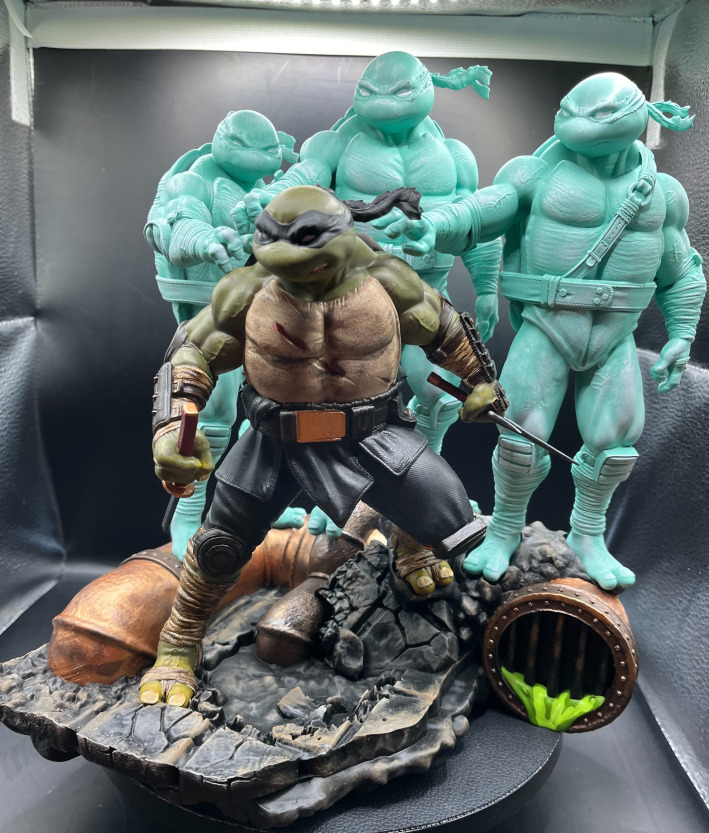 A hand painted 3d printed diorama of the Last Ronin and the Ghost of his tree brothers from the TMNT story, the Last Ronin